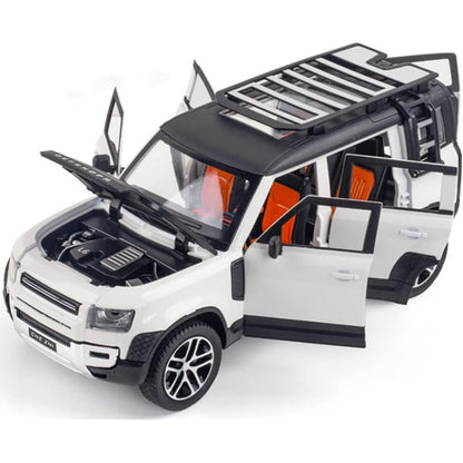 Defender - Diecast Metal Car - Scale 1:24